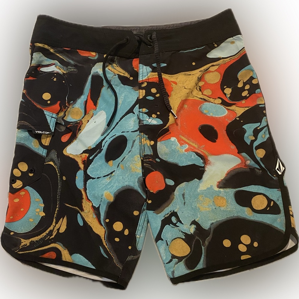Volcom Mod-Tech Board Shorts, Size 30, Good Condi… - image 1